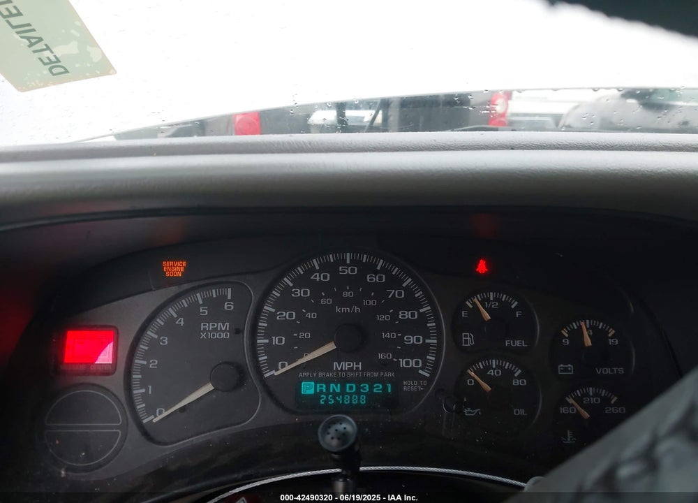 2002 CHEVROLET TAHOE LS VIN: 1GNEC13Z52R275513