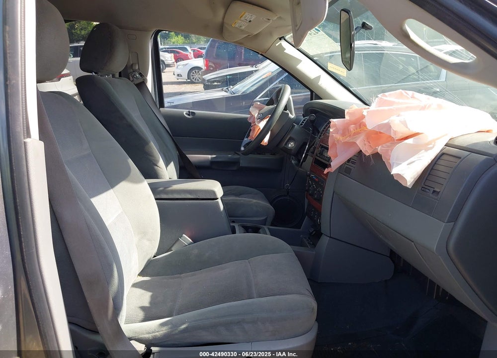 2005 DODGE DURANGO SLT VIN: 1D4HB48D05F565013