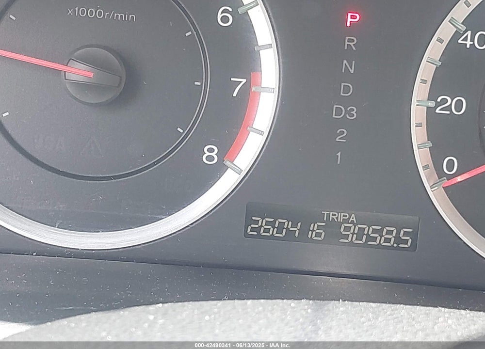 2010 HONDA ACCORD VIN: 1HGCP2F32AA139002