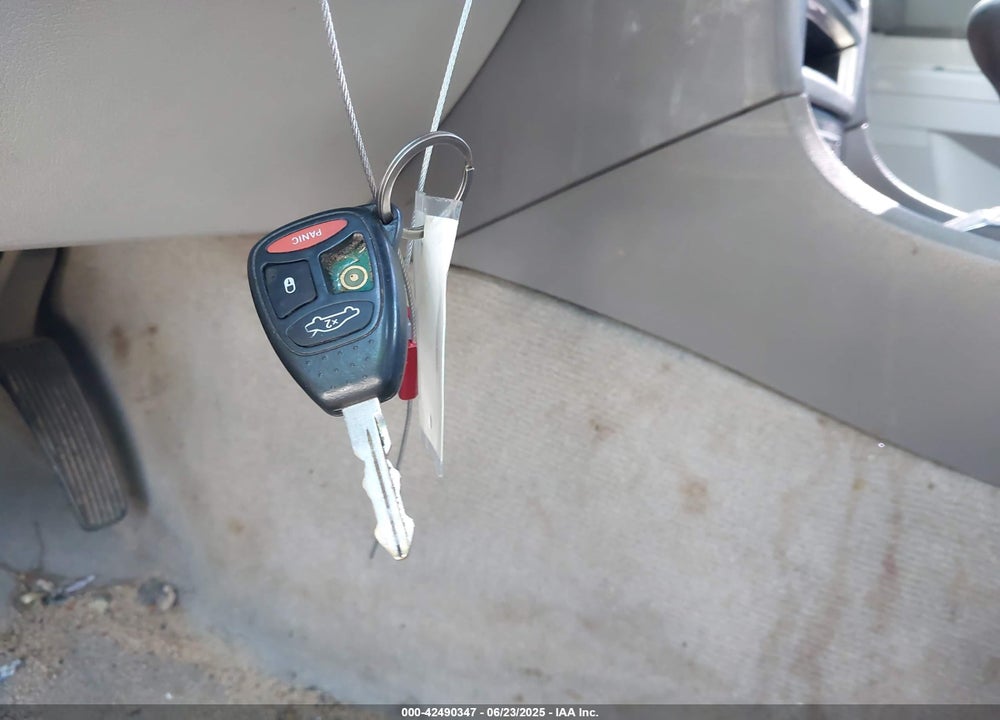 2007 CHRYSLER 300 TOURING VIN: 2C3KA53G77H764286