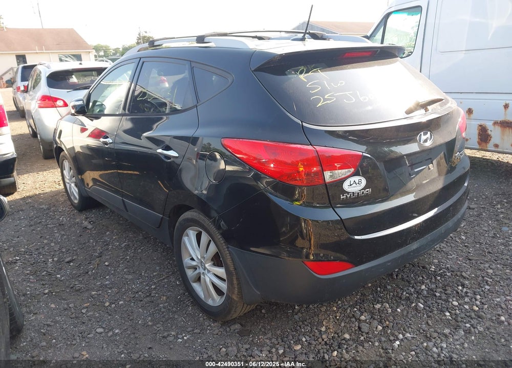2013 HYUNDAI TUCSON VIN: KM8JU3AC9DU685290