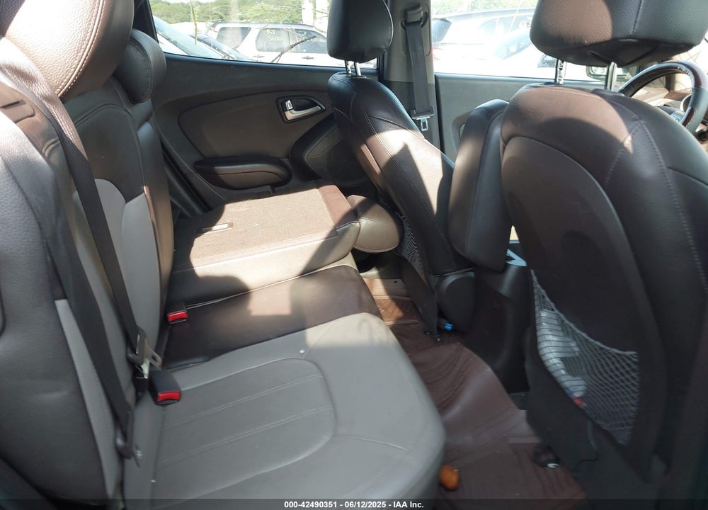 2013 HYUNDAI TUCSON VIN: KM8JU3AC9DU685290