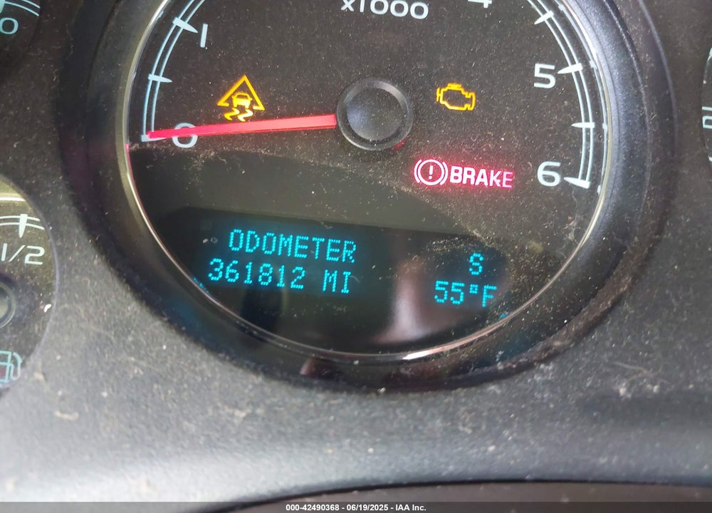 2011 CHEVROLET SILVERADO 1500 LTZ VIN: 3GCPKTE36BG126052