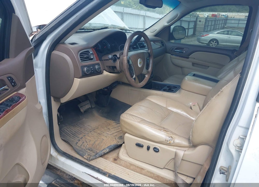 2011 CHEVROLET SILVERADO 1500 LTZ VIN: 3GCPKTE36BG126052