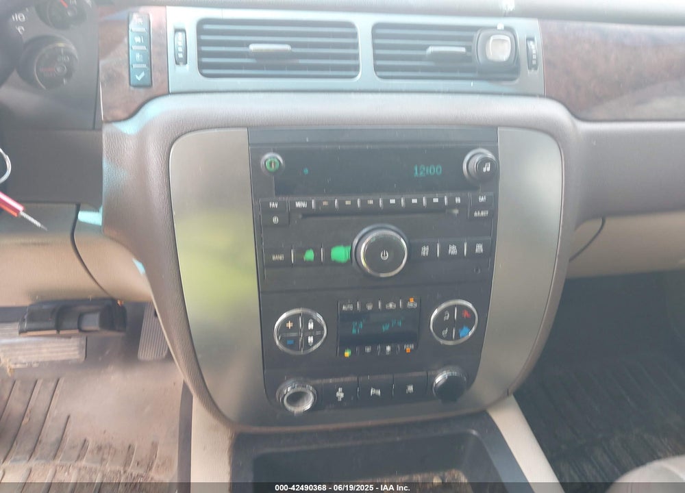 2011 CHEVROLET SILVERADO 1500 LTZ VIN: 3GCPKTE36BG126052