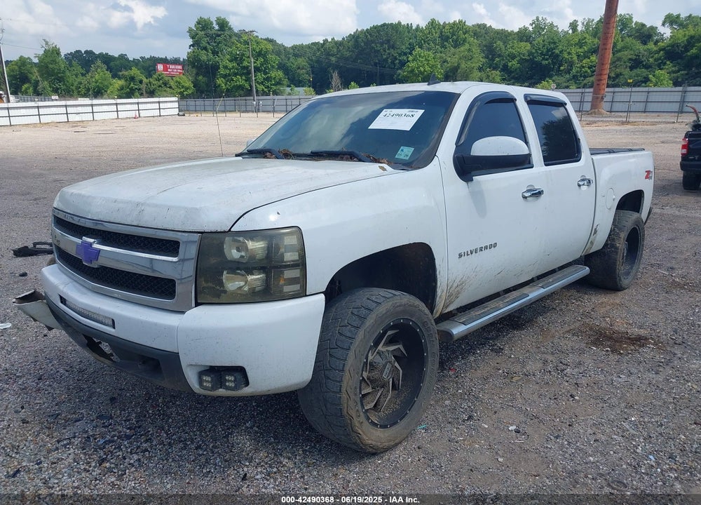 2011 CHEVROLET SILVERADO 1500 LTZ VIN: 3GCPKTE36BG126052