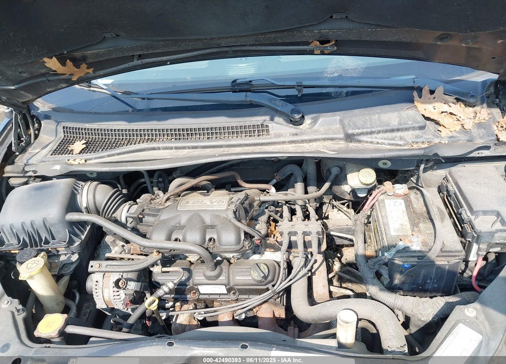 2008 CHRYSLER TOWN & COUNTRY VIN: 2A8HR54P38R731576