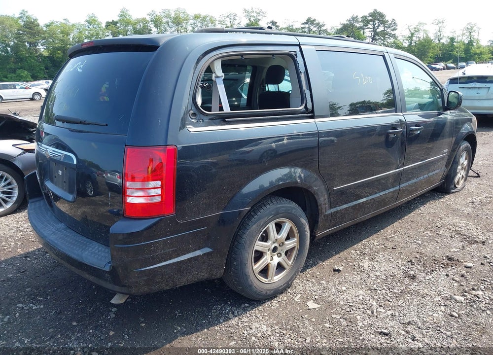 2008 CHRYSLER TOWN & COUNTRY VIN: 2A8HR54P38R731576