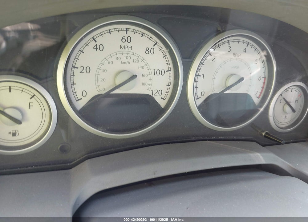 2008 CHRYSLER TOWN & COUNTRY VIN: 2A8HR54P38R731576