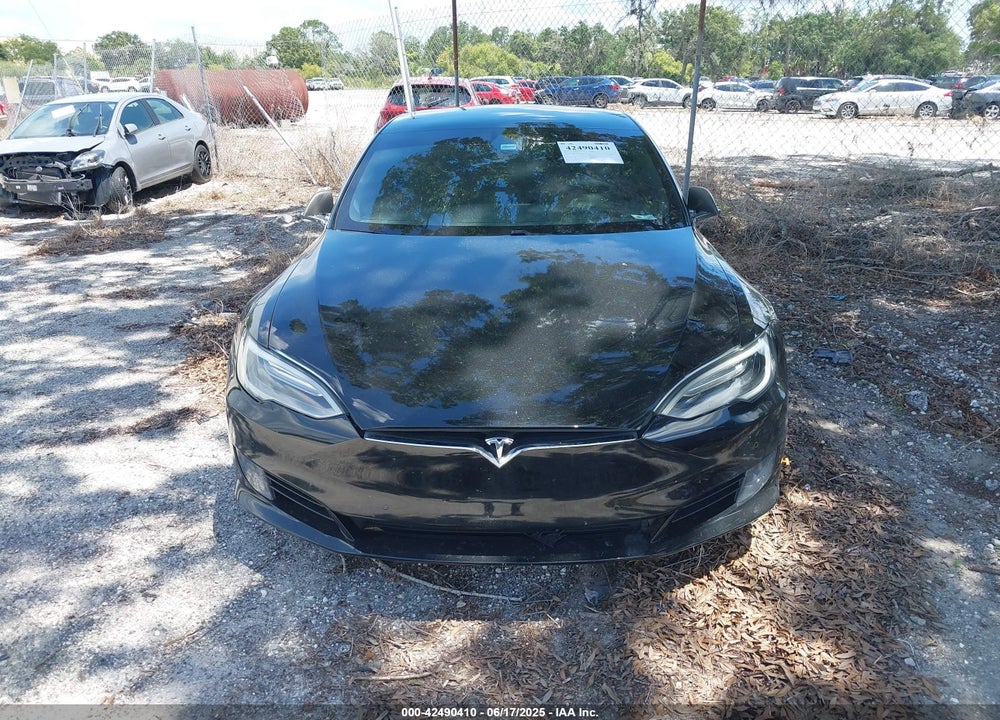 2017 TESLA MODEL S VIN: 5YJSA1E13HF199359