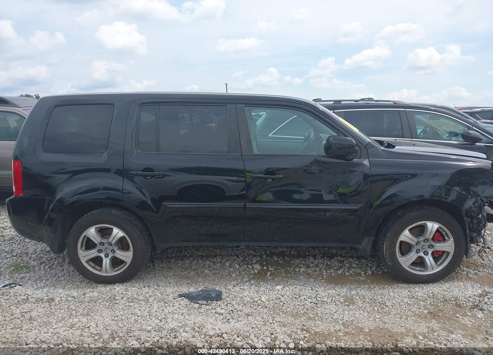 2015 HONDA PILOT VIN: 5FNYF4H44FB076296