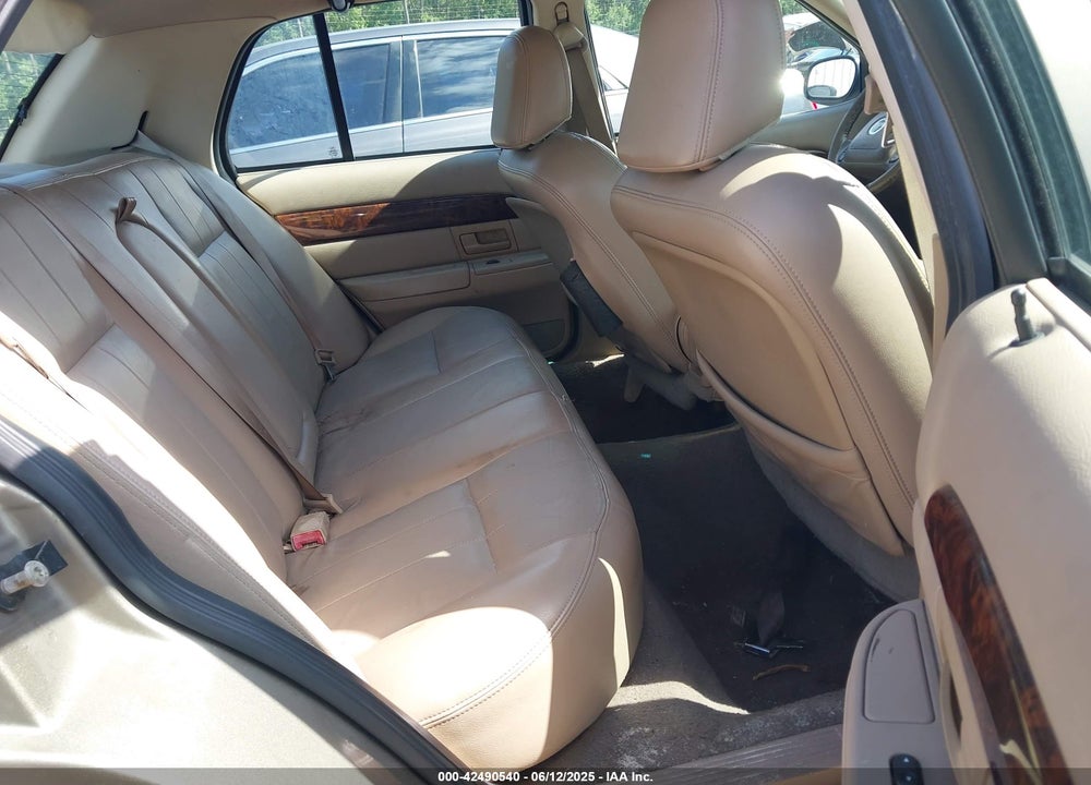2004 MERCURY GRAND MARQUIS LS VIN: 2MEFM75W24X664472