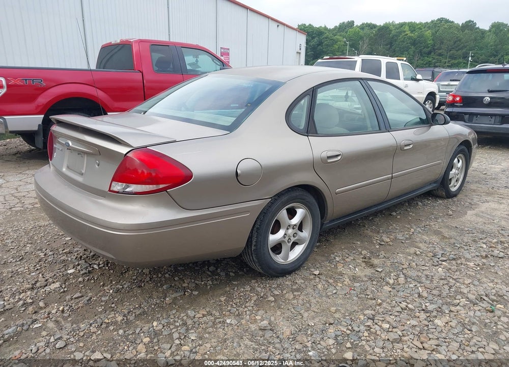 2005 FORD TAURUS SE VIN: 1FAHP53285A177492