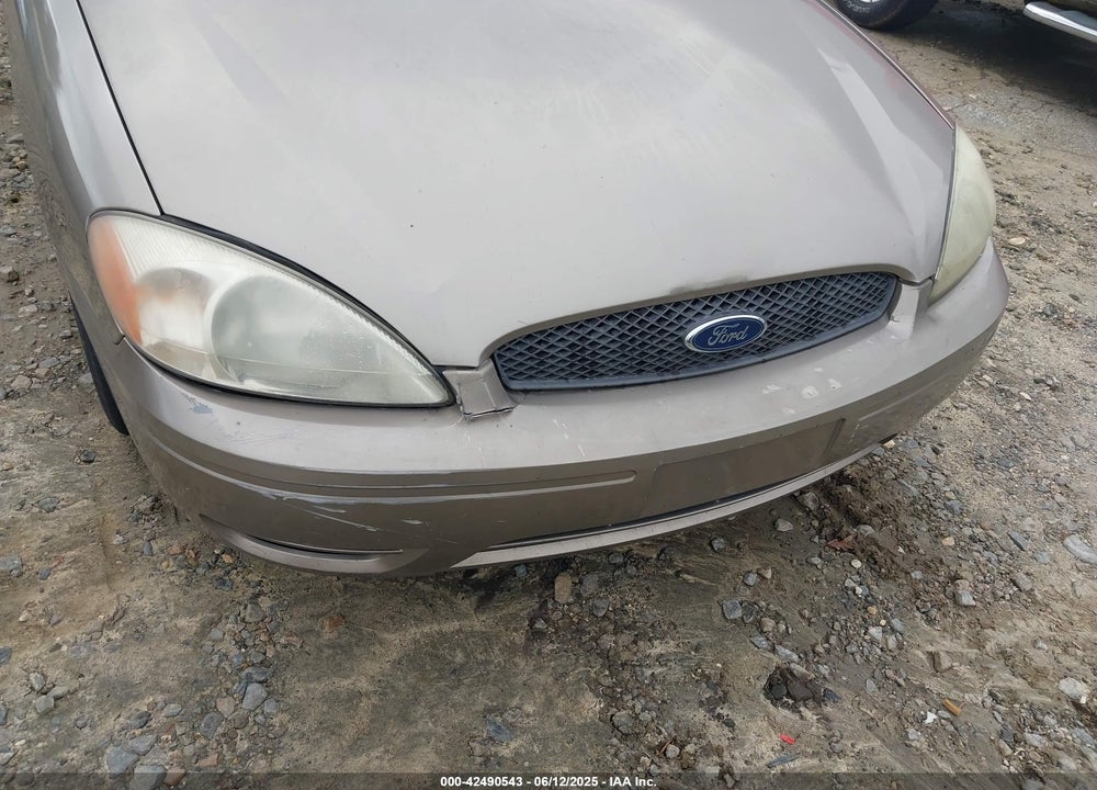 2005 FORD TAURUS SE VIN: 1FAHP53285A177492