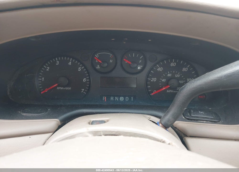 2005 FORD TAURUS SE VIN: 1FAHP53285A177492