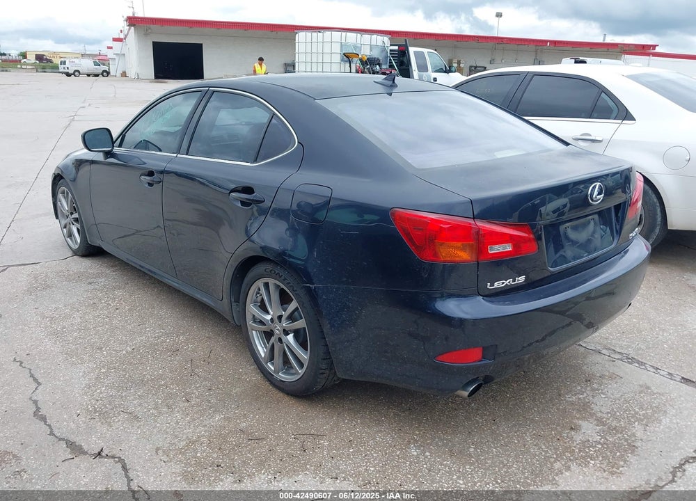 2008 LEXUS IS 250 VIN: JTHBK262782065773