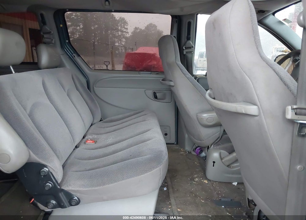 2002 DODGE CARAVAN SE VIN: 1B4GP25BX2B672202