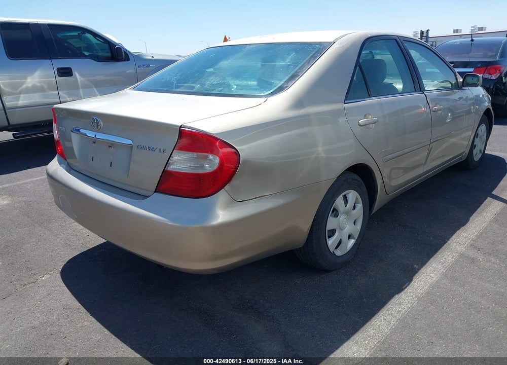 2004 TOYOTA CAMRY LE VIN: 4T1BE32K04U863224