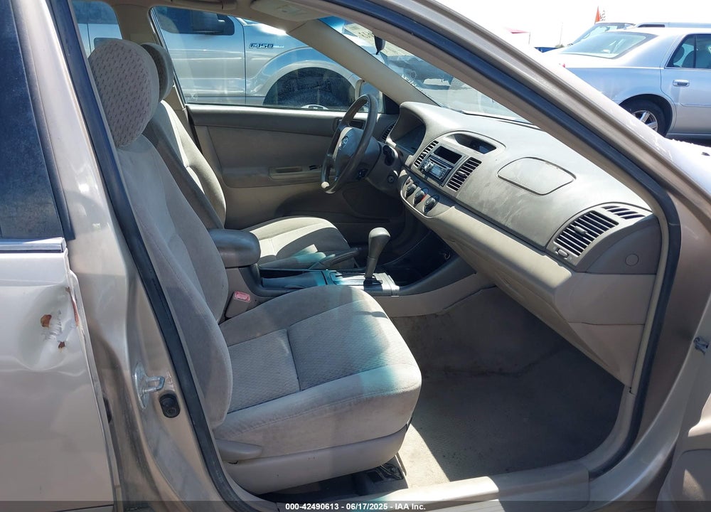2004 TOYOTA CAMRY LE VIN: 4T1BE32K04U863224
