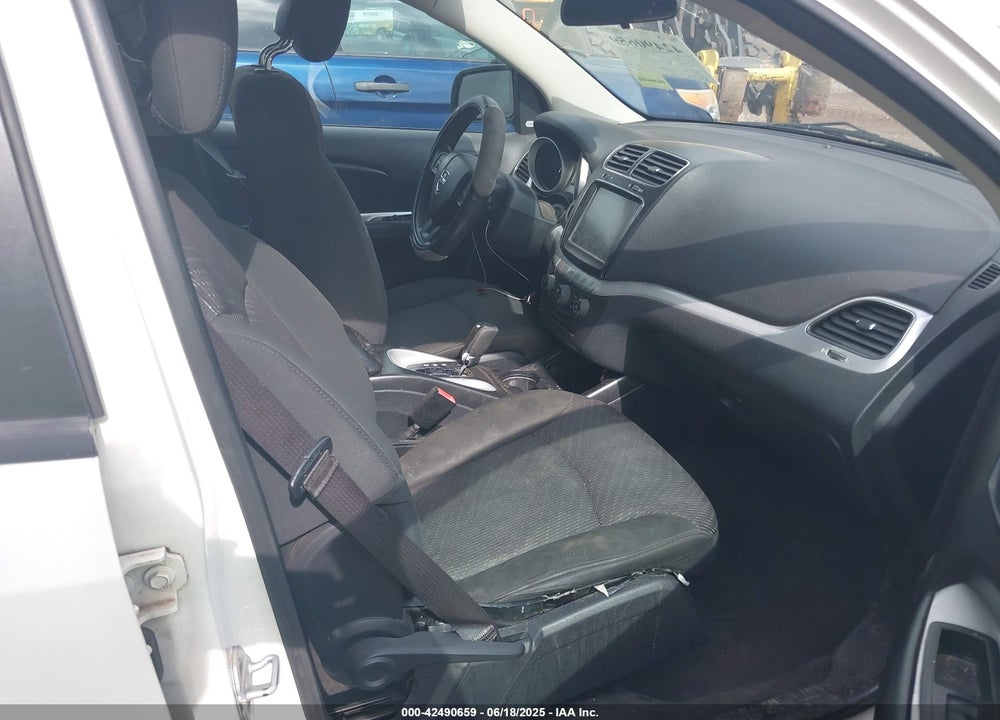 2011 DODGE JOURNEY MAINSTREET VIN: 3D4PG1FGXBT500406
