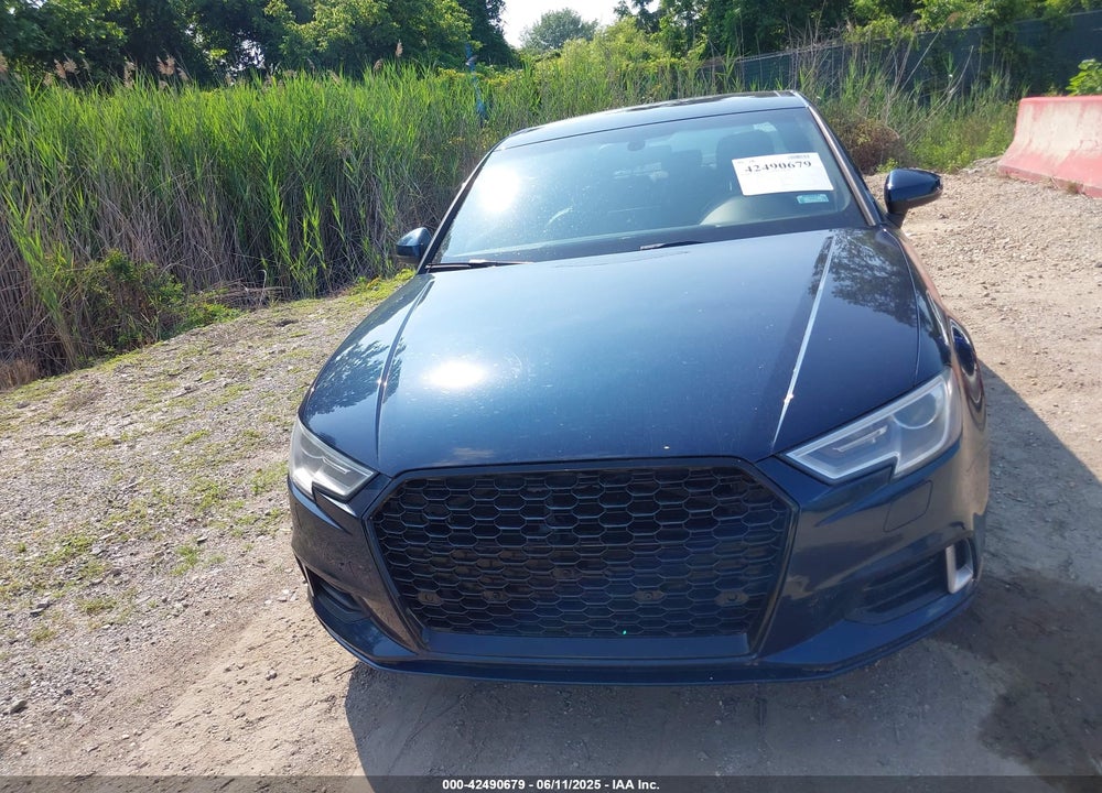 2018 AUDI A3 VIN: WAUAUGFF8J1004786