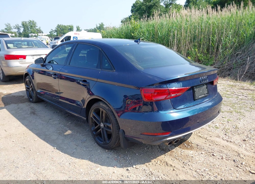 2018 AUDI A3 VIN: WAUAUGFF8J1004786
