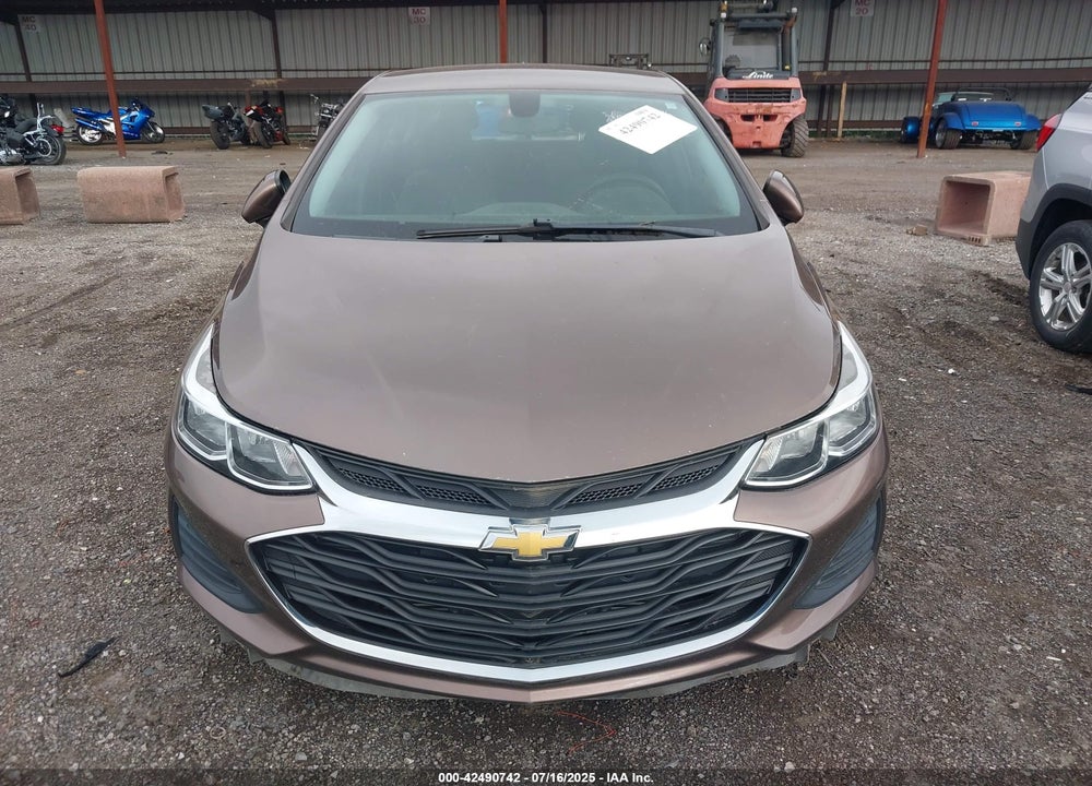 2019 CHEVROLET CRUZE VIN: 3G1BC6SM5KS613559