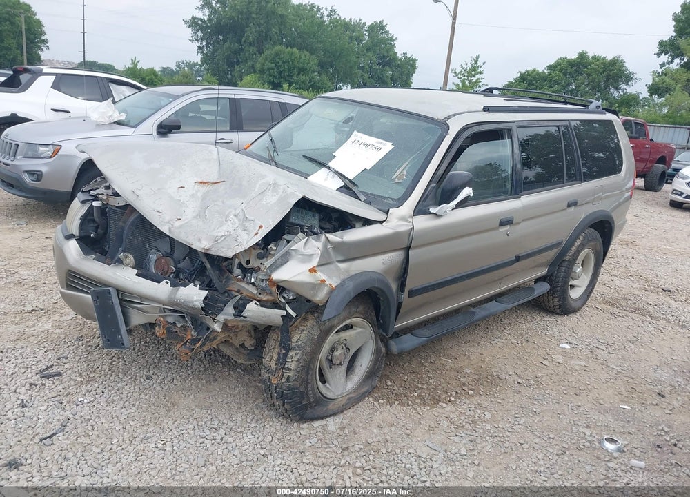 2000 MITSUBISHI MONTERO SPORT VIN: JA4LS31H8YP805111