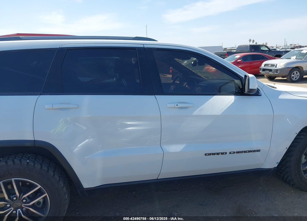 2019 JEEP GRAND CHEROKEE VIN: 1C4RJEAG5KC646908