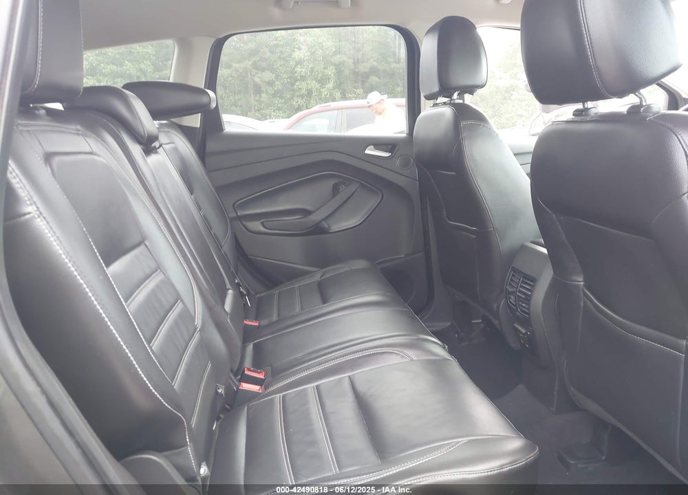 2017 FORD ESCAPE VIN: 1FMCU9G96HUD34530