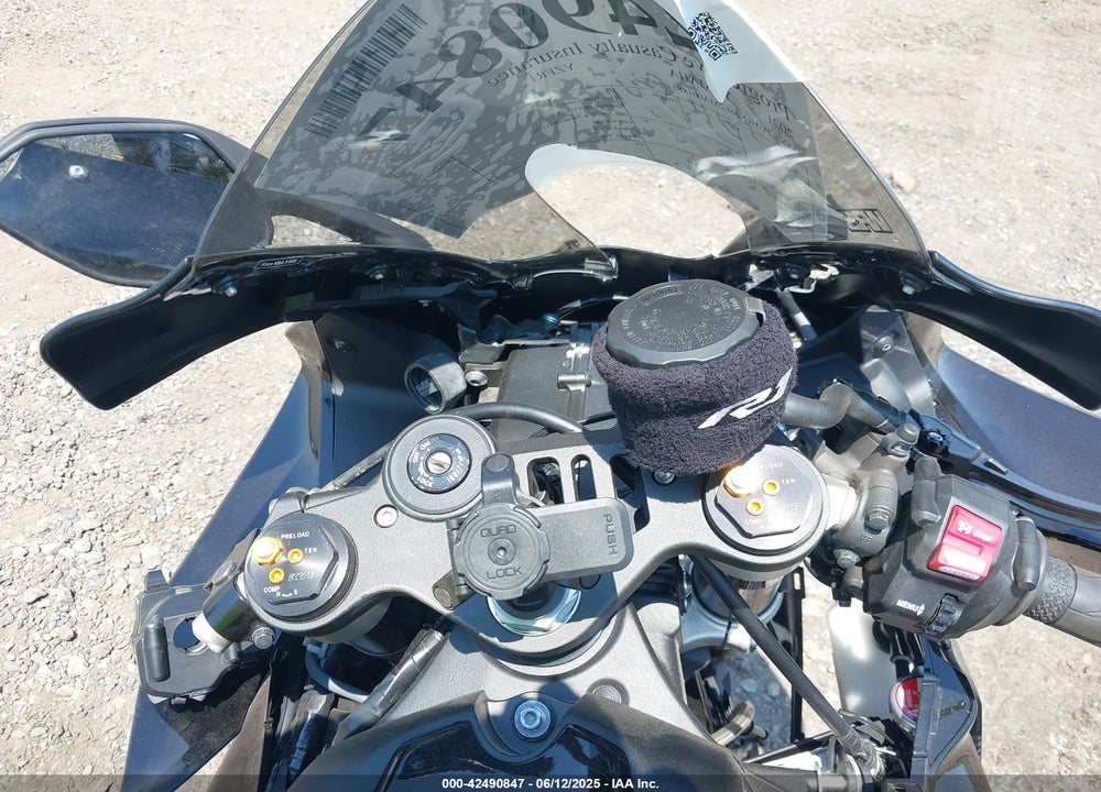 2021 YAMAHA YZFR1 VIN: JYARN66E2MA001886