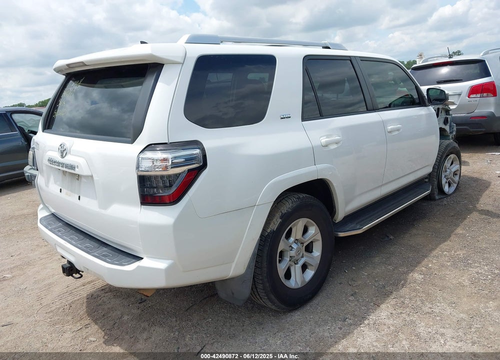 2015 TOYOTA 4RUNNER VIN: JTEBU5JR8F5259768