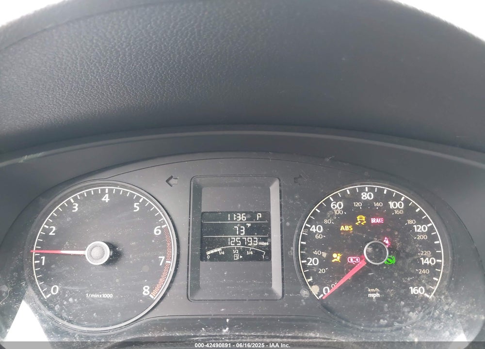 2011 VOLKSWAGEN JETTA VIN: 3VW2K7AJXBM357282