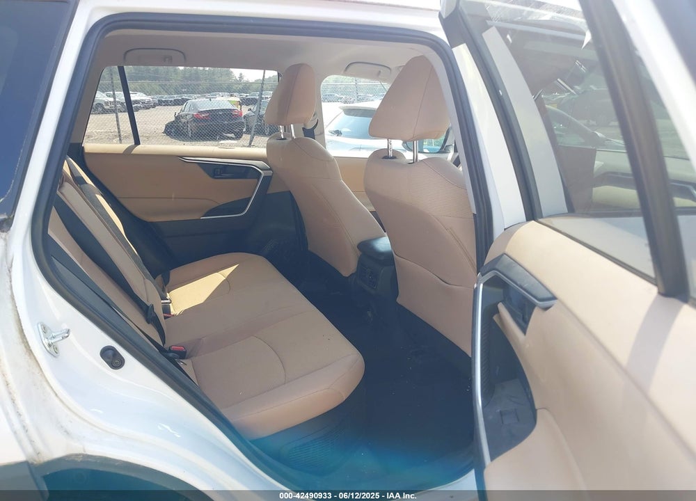 2019 TOYOTA RAV4 HYBRID VIN: 2T3LWRFV0KW024848