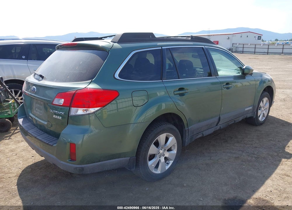 2011 SUBARU OUTBACK 2.5I PREMIUM VIN: 4S4BRBCC9B3434818