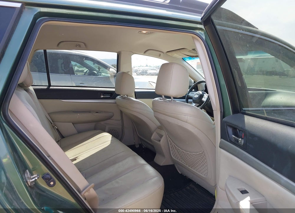 2011 SUBARU OUTBACK 2.5I PREMIUM VIN: 4S4BRBCC9B3434818