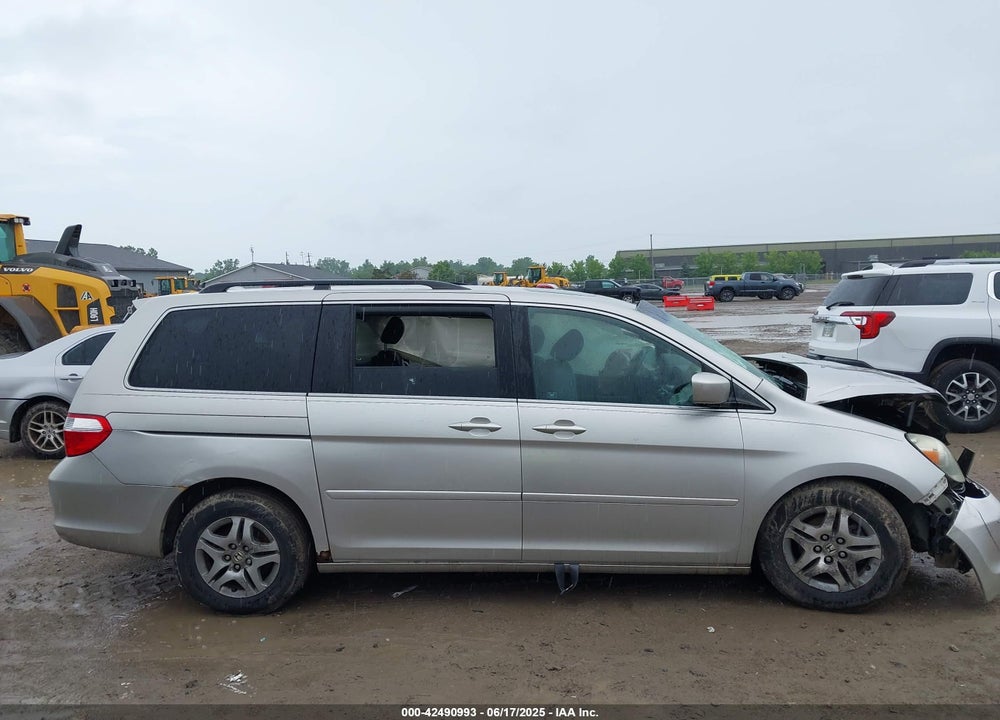 2006 HONDA ODYSSEY EX-L VIN: 5FNRL38766B452479