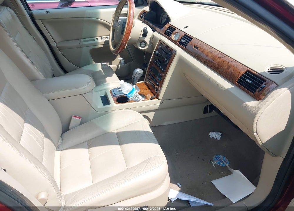 2007 FORD FIVE HUNDRED VIN: 1FAHP28137G142809
