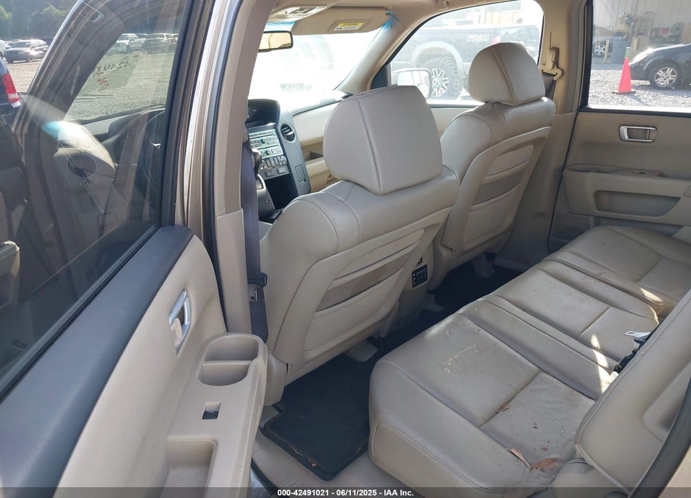 2009 HONDA PILOT VIN: 5FNYF38699B006373