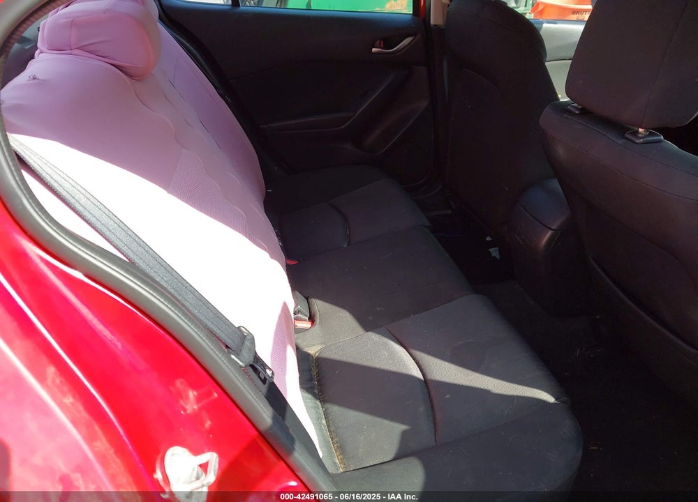 2014 MAZDA 3 VIN: JM1BM1T79E1145888