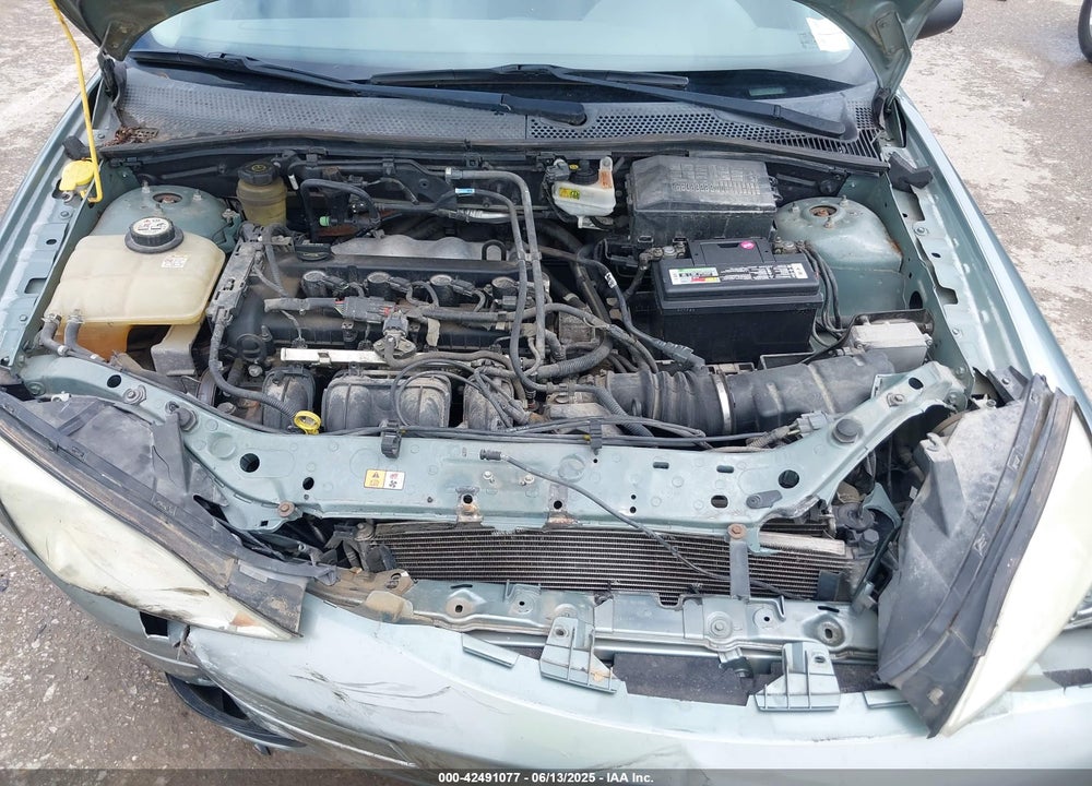 2005 FORD FOCUS ZX4 VIN: 1FAFP34N35W316712