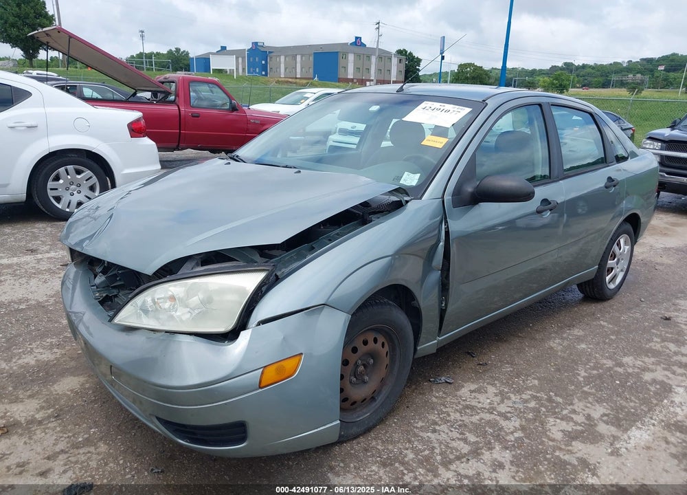 2005 FORD FOCUS ZX4 VIN: 1FAFP34N35W316712