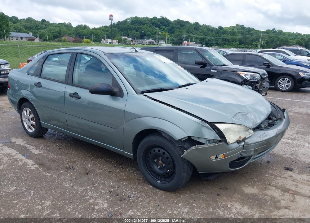 2005 FORD FOCUS ZX4 VIN: 1FAFP34N35W316712