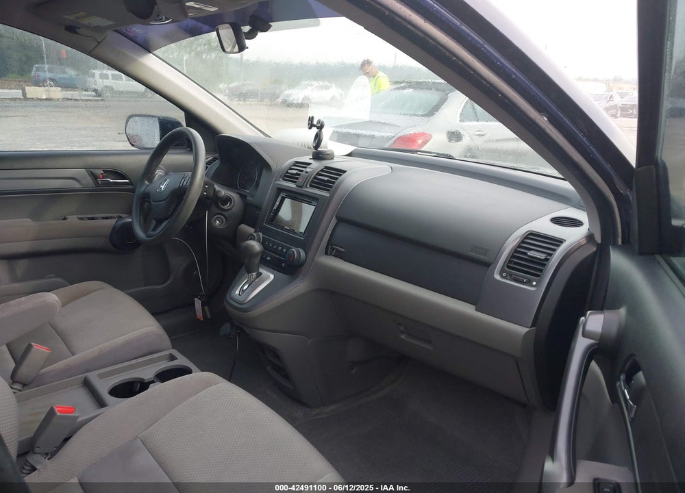 2009 HONDA CR-V LX VIN: 5J6RE383X9L005995