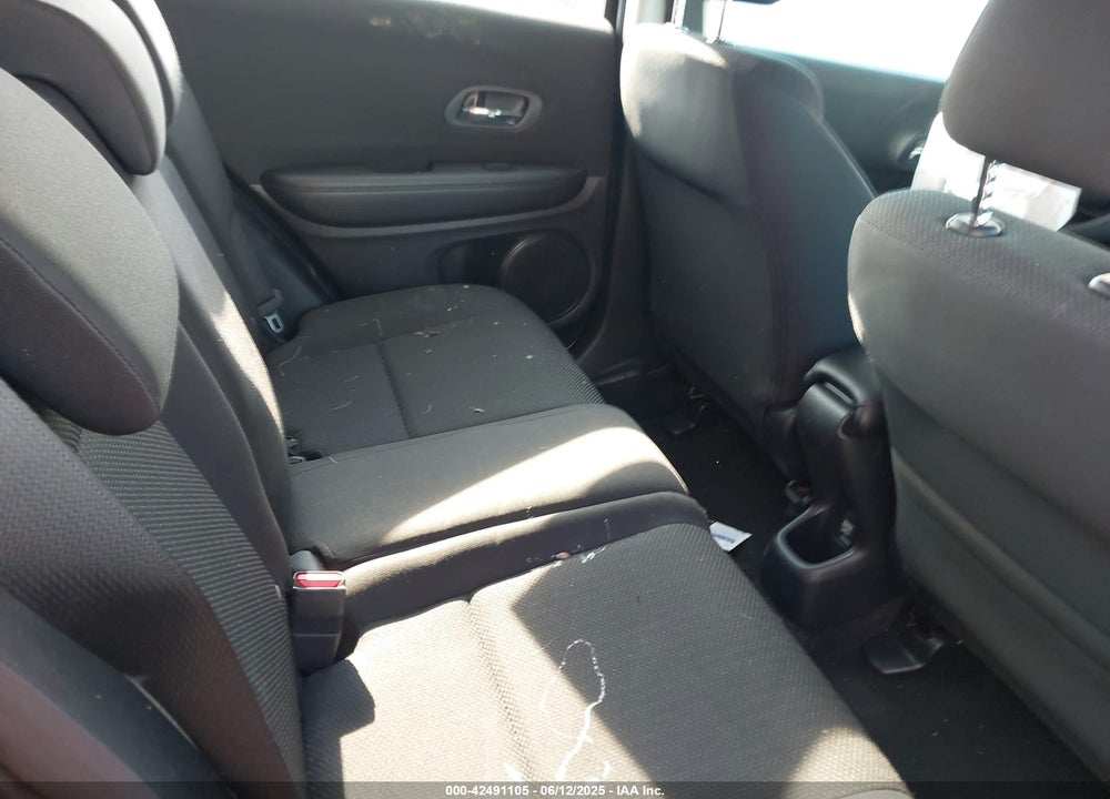 2018 HONDA HR-V VIN: 3CZRU6H30JG700895