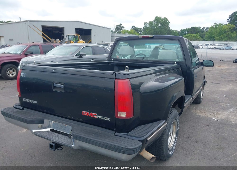 1997 GMC SIERRA 1500 VIN: 1GTEC14R9VZ502715