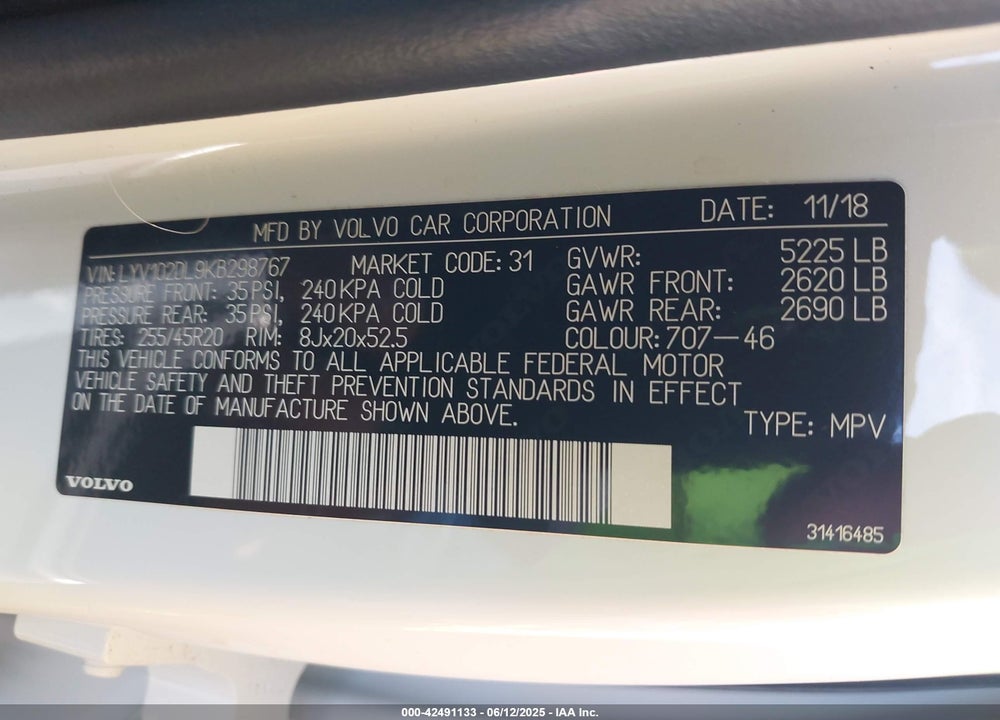 2019 VOLVO XC60 VIN: LYV102DL9KB298767