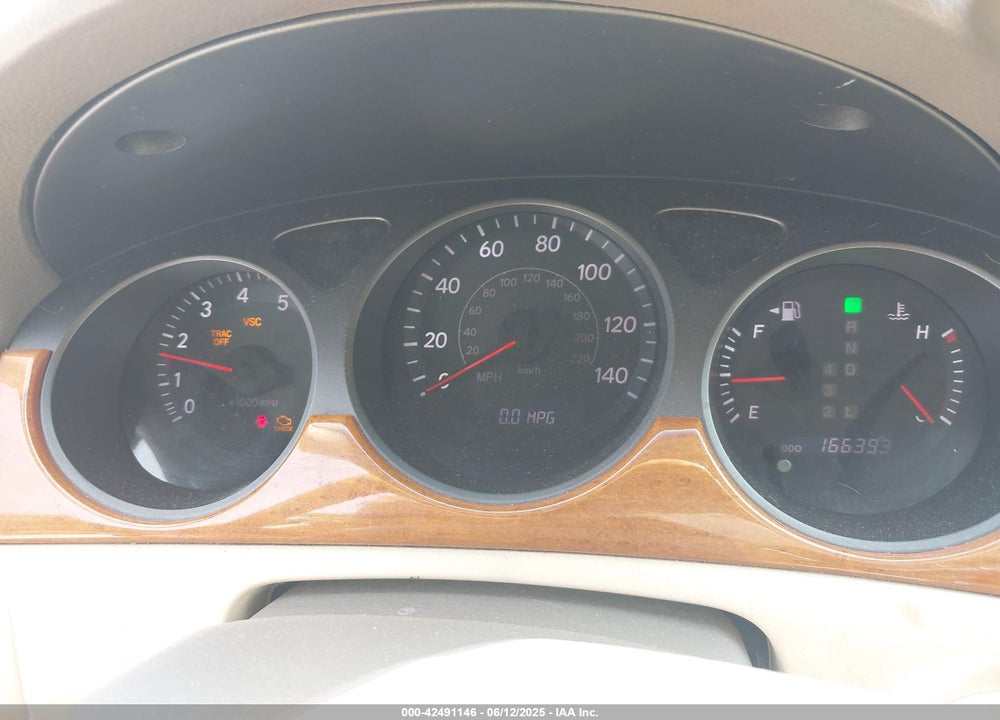2005 LEXUS ES 330 VIN: JTHBA30G555081509