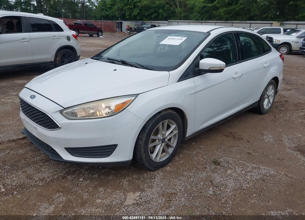 2017 FORD FOCUS VIN: 1FADP3F24HL204937