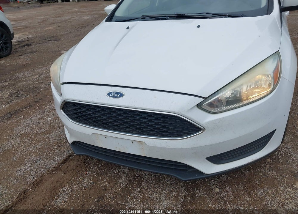 2017 FORD FOCUS VIN: 1FADP3F24HL204937